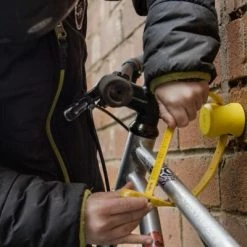 Ancre Noire Pour Vélo Avec Fixation Au Mur Ankr Mini Hiplok -Remorques vélo Soldes ancre noire pour velo avec fixation au mur ankr mini hiplok full 3