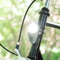 Eclairage Pour Vélo Sans Pile Avant Sur Cadre Nova Reelight -Remorques vélo Soldes eclairage pour velo sans pile avant sur cadre nova reelight full 3
