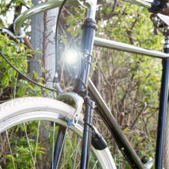Eclairage Pour Vélo Sans Pile Avant Sur Cadre Nova Reelight -Remorques vélo Soldes eclairage pour velo sans pile avant sur cadre nova reelight full 4
