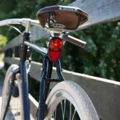 Eclairage Vélo Sans Pile Nova Reelight Sur Tige De Selle 8 Eclairage Vélo Sans Pile Nova Reelight Sur Tige De Selle -Remorques vélo Soldes eclairage velo sans pile nova reelight sur tige de selle full 3