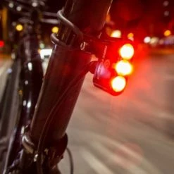 Feu Vélo Sur Tige De Selle E3 Tail Light 2 Supernova 7 Feu Vélo Sur Tige De Selle E3 Tail Light 2 Supernova -Remorques vélo Soldes feu velo sur tige de selle e3 tail light 2 supernova full 4