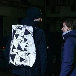 Housse Pour Sac à Dos étanche Et Réfléchissante Urban Wowow 20-25 L -Remorques vélo Soldes housse pour sac a dos etanche et reflechissante urban wowow full 4