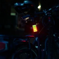 Lampe De Signalisation 2 LEDs Pour Cycliste ClipLight Wowow 9 Lampe De Signalisation 2 LEDs Pour Cycliste ClipLight Wowow -Remorques vélo Soldes lampe de signalisation 2 leds pour cycliste cliplight wowow full 5