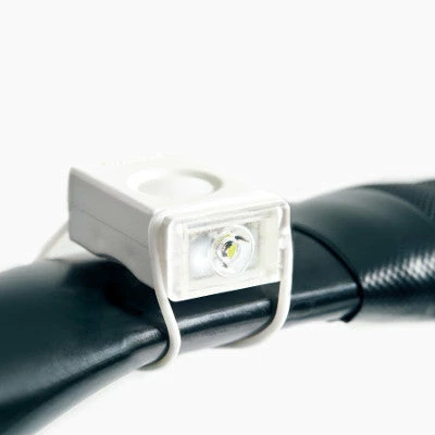 Lampe Vélo LED Avant Block Bookman 50 Lumens 3 Lampe Vélo LED Avant Block Bookman 50 Lumens – Image 3